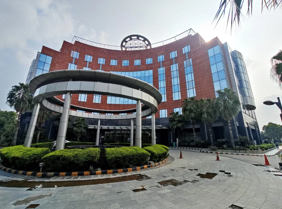 UNITECH TRADE CENTRE
