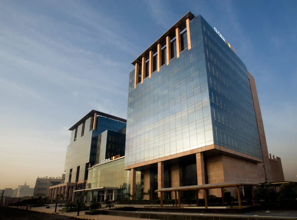 GLOBAL FOYER